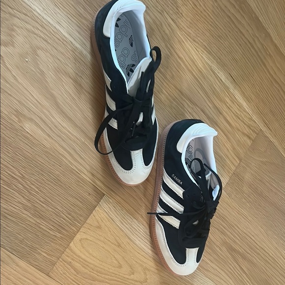 Adidas Black and White Sneakers - Picture 4 of 6